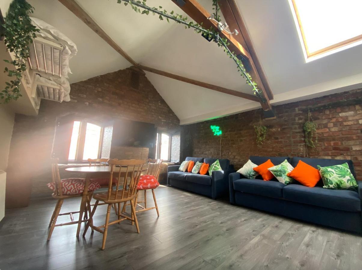Button Street By Ustay Aparthotels Liverpool Bagian luar foto