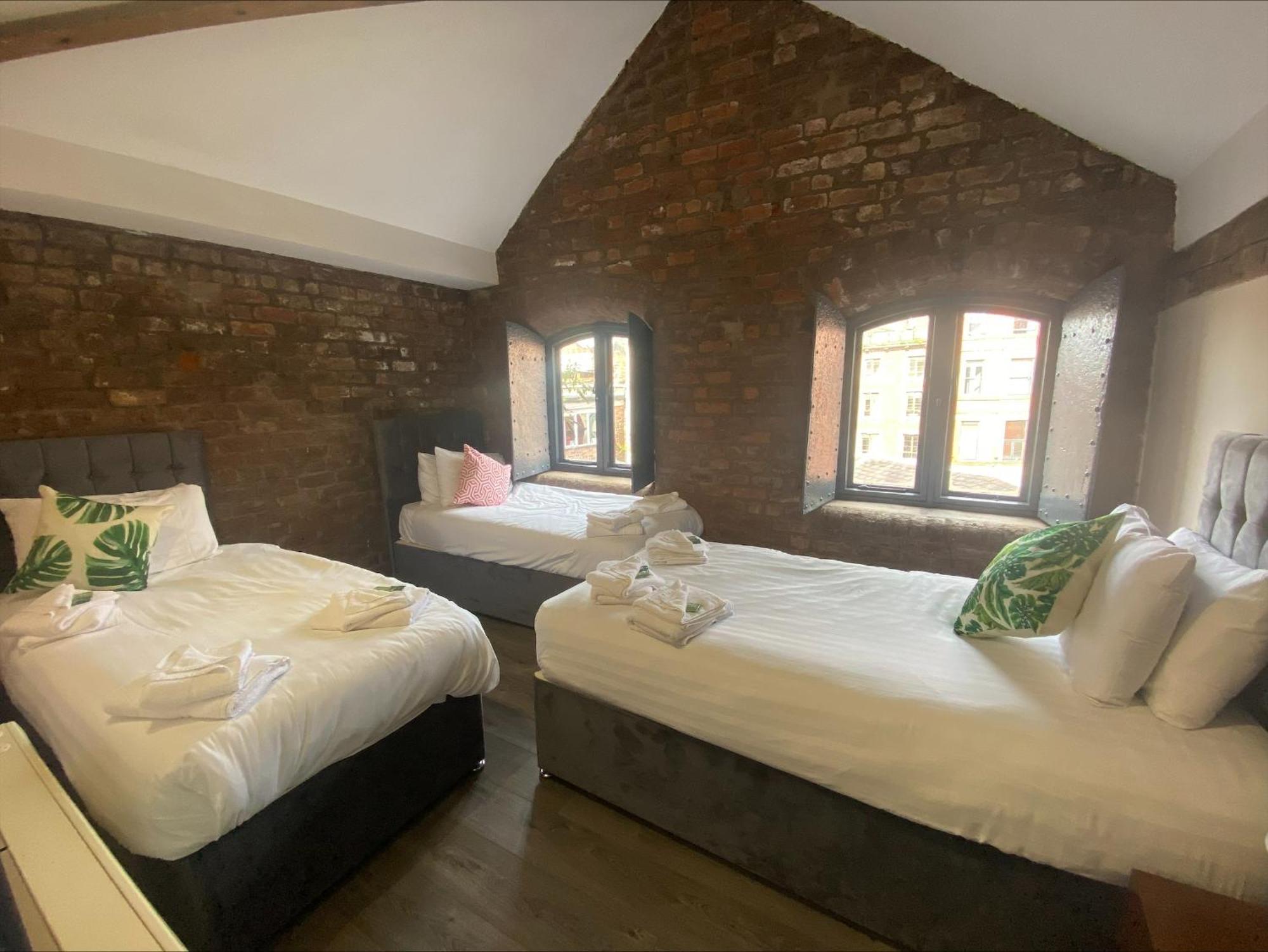 Button Street By Ustay Aparthotels Liverpool Bagian luar foto