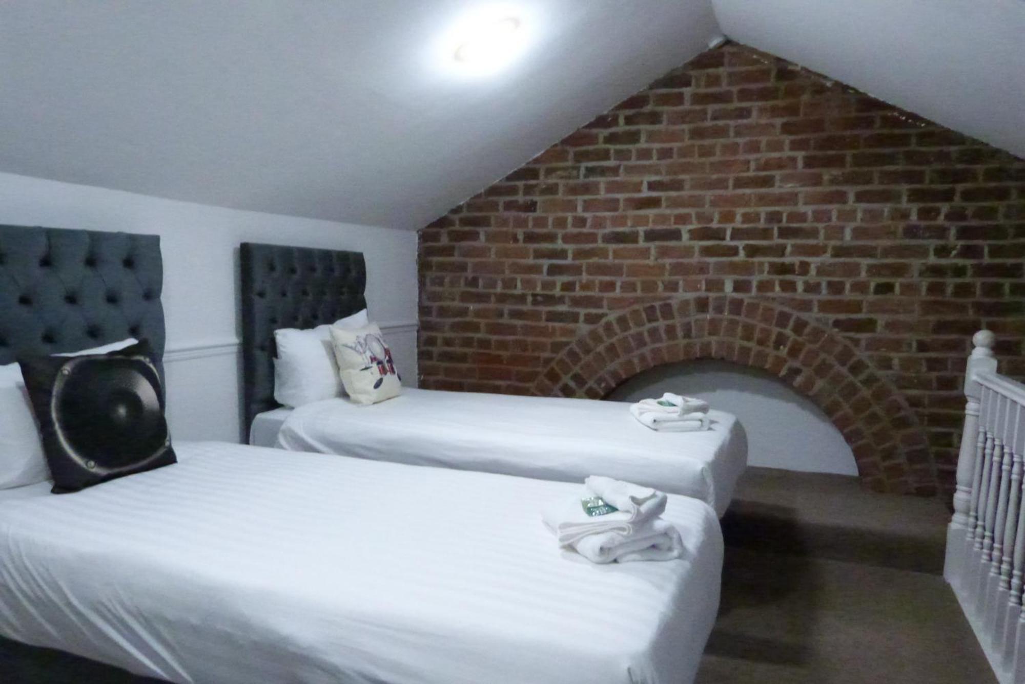 Button Street By Ustay Aparthotels Liverpool Bagian luar foto